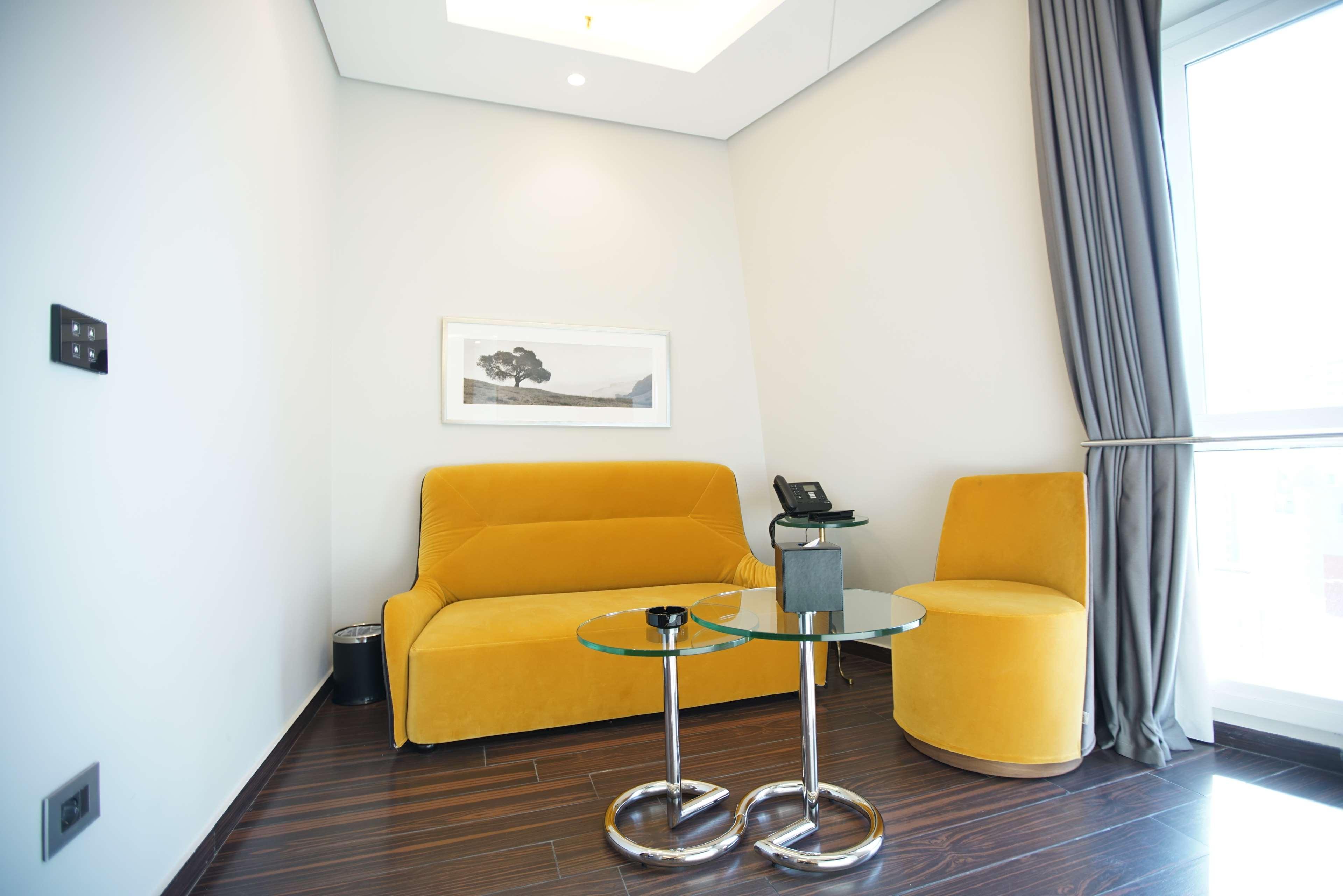 Royal Tulip Achrafieh Hotel Beirut Ngoại thất bức ảnh