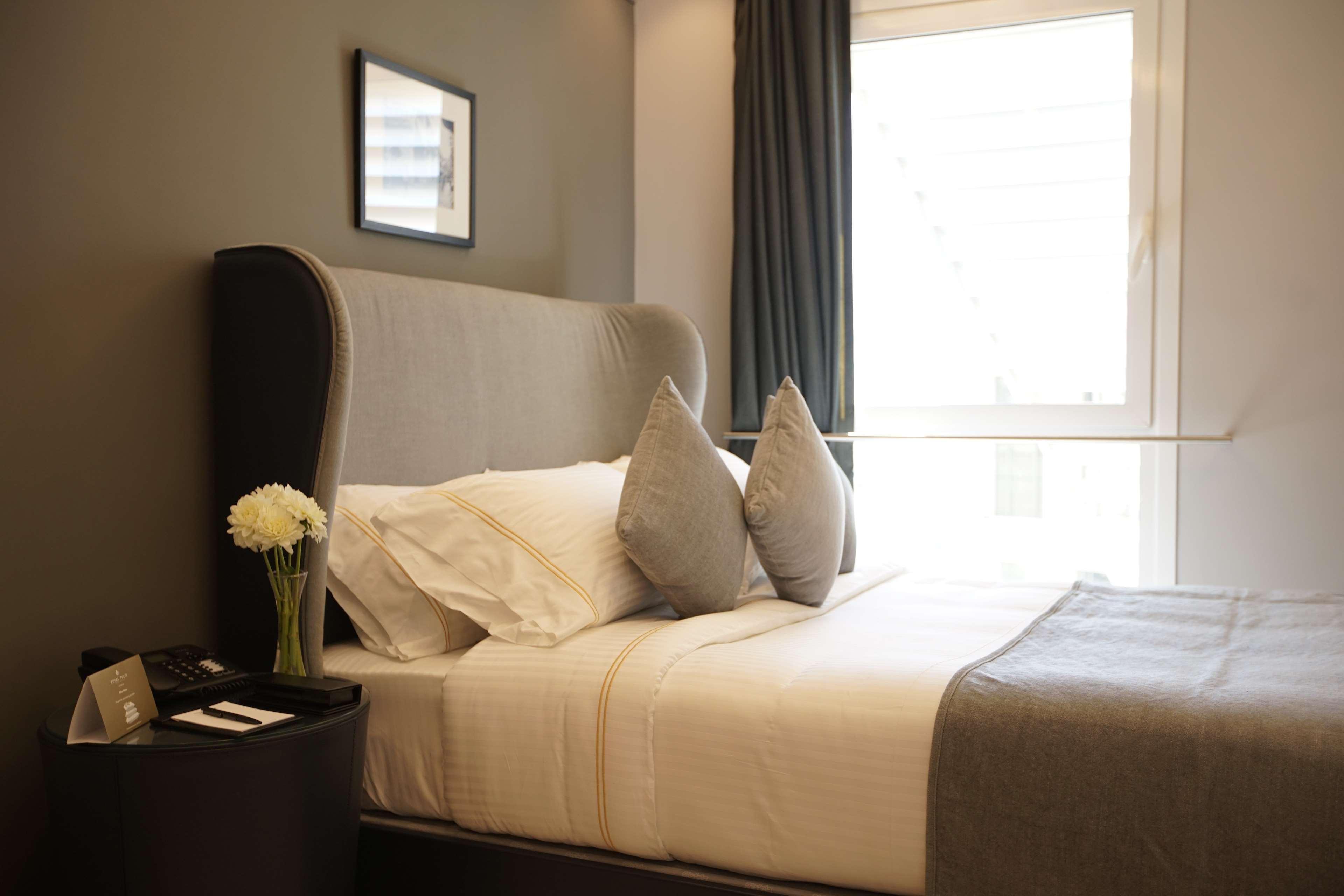 Royal Tulip Achrafieh Hotel Beirut Ngoại thất bức ảnh