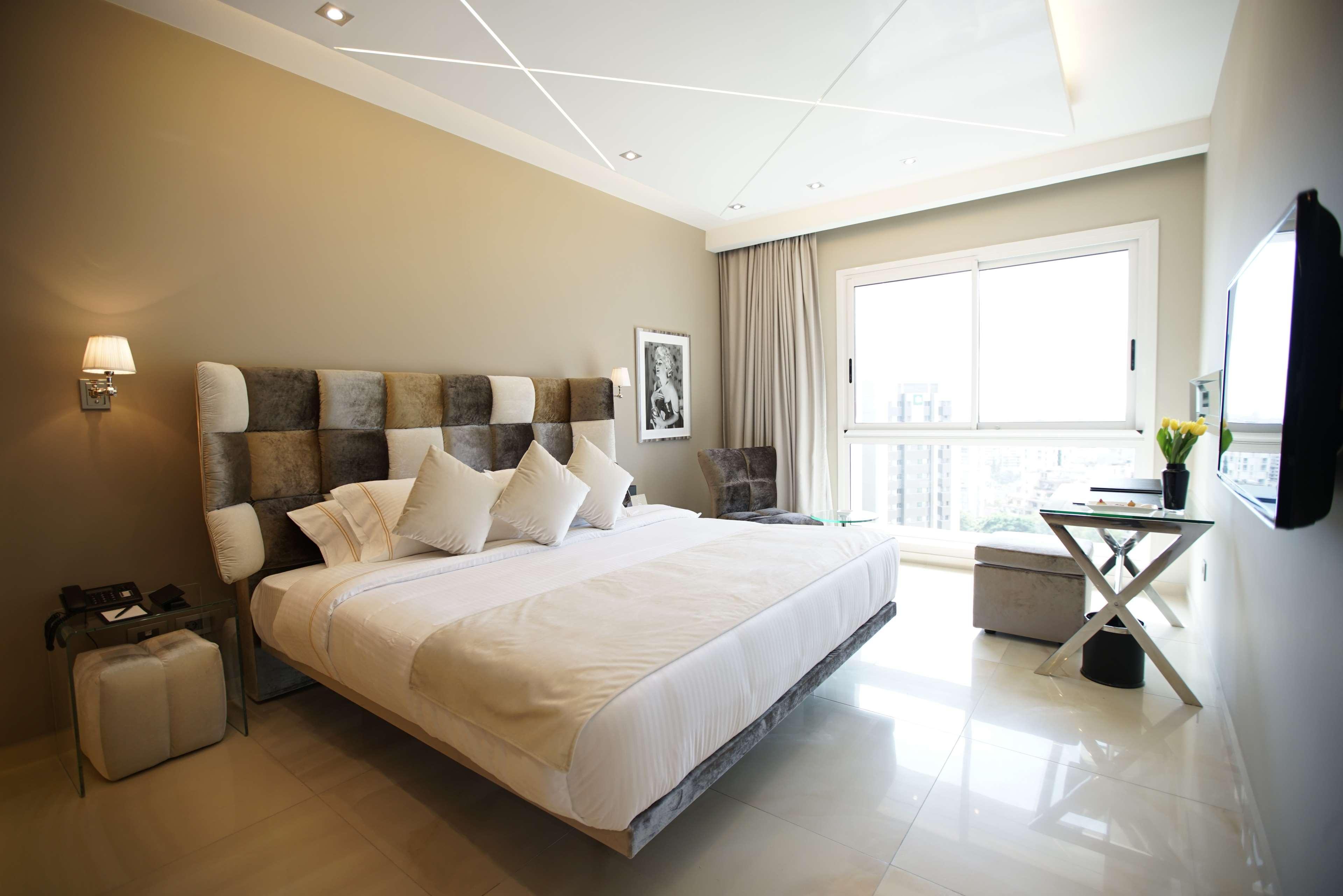 Royal Tulip Achrafieh Hotel Beirut Ngoại thất bức ảnh