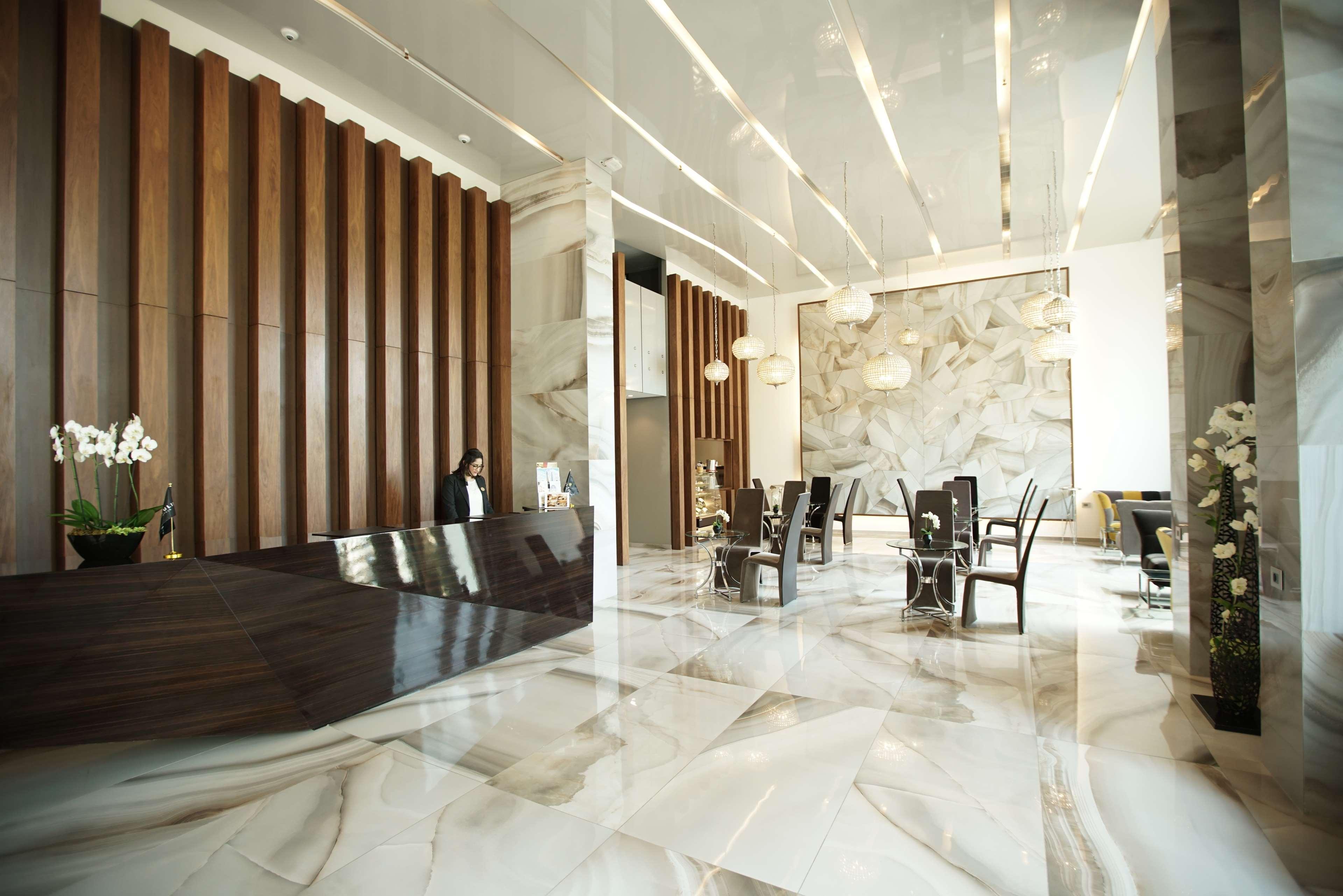 Royal Tulip Achrafieh Hotel Beirut Ngoại thất bức ảnh