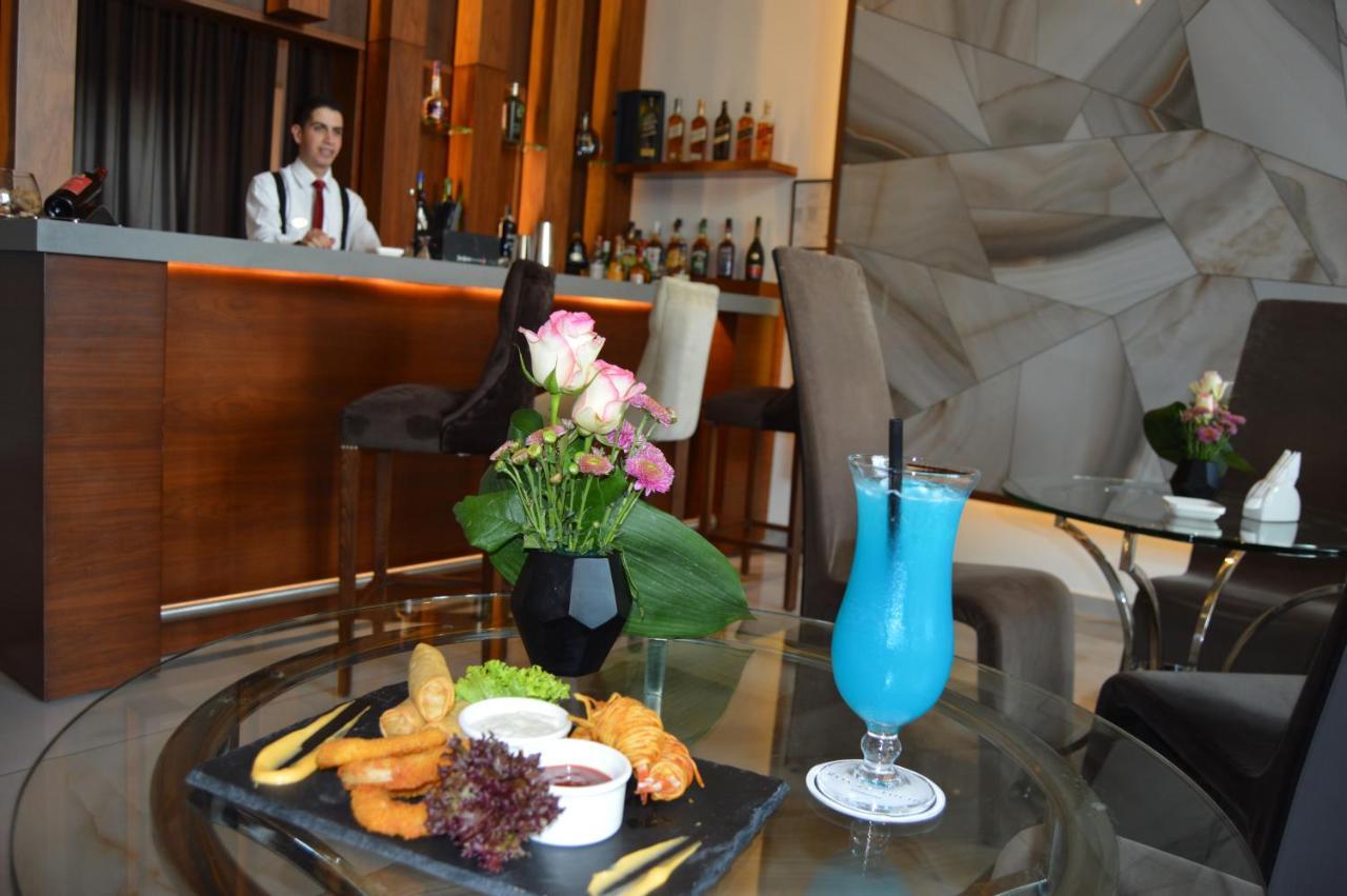 Royal Tulip Achrafieh Hotel Beirut Ngoại thất bức ảnh